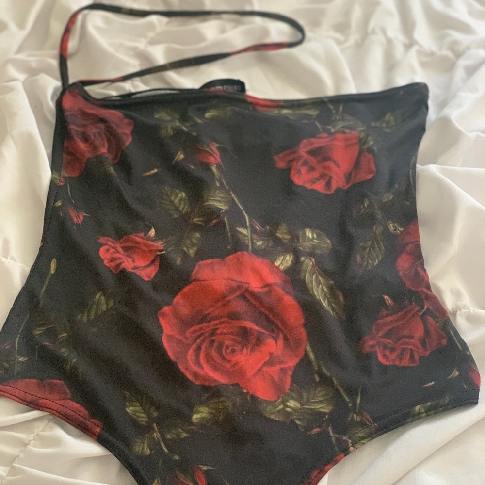 Top - Picture 2 of 2